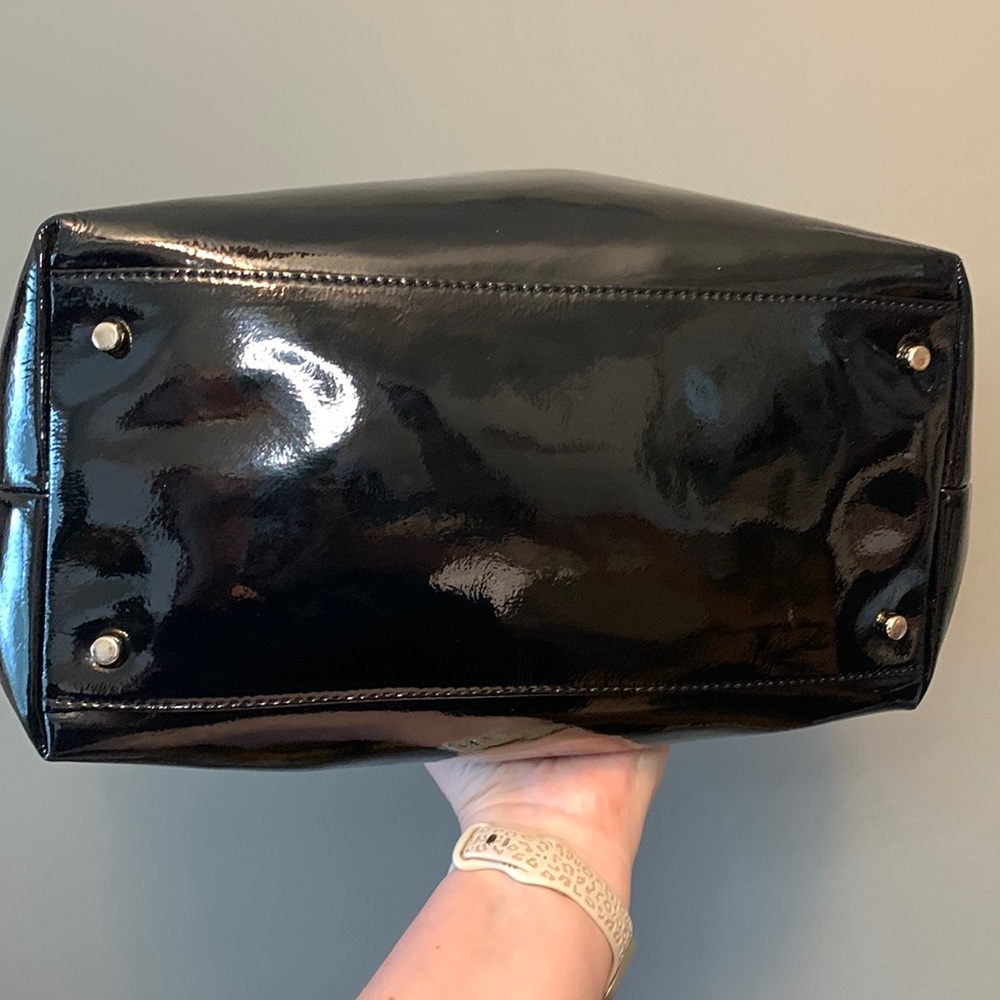 GUC - Vintage Kate Spade Sophie Flicker Black Patent Leather Tote Bag - Picture 6 of 11